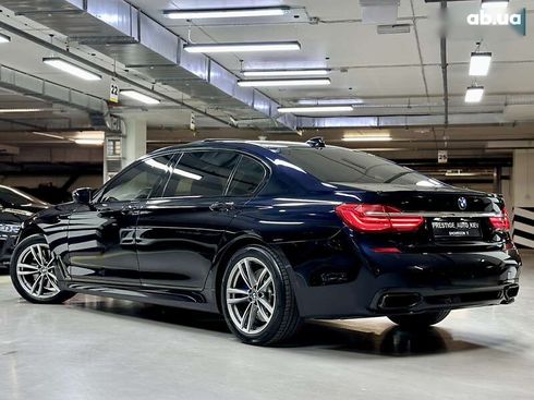 BMW 7 серия 2017 - фото 21