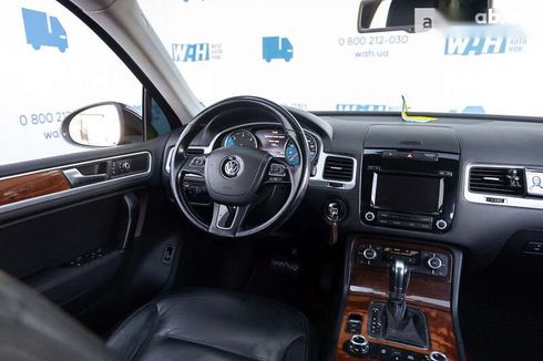 Volkswagen Touareg 2011 - фото 26