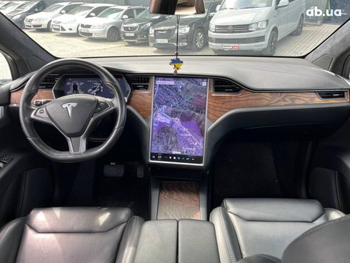 Tesla Model X 2019 серый - фото 26