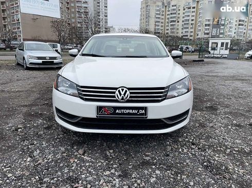 Volkswagen Passat 2014 - фото 3