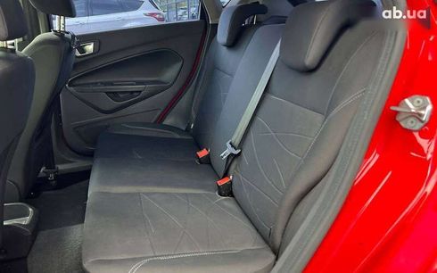 Ford Fiesta 2016 - фото 25