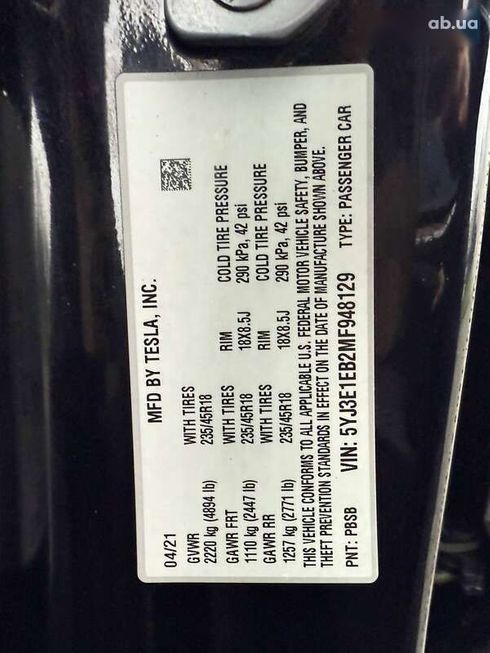 Tesla Model 3 2021 - фото 13