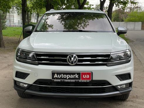 Volkswagen Tiguan 2017 белый - фото 3