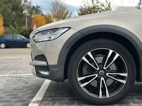 Volvo V90 Cross Country 2017 - фото 21