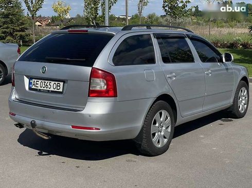 Skoda Octavia 2011 - фото 9