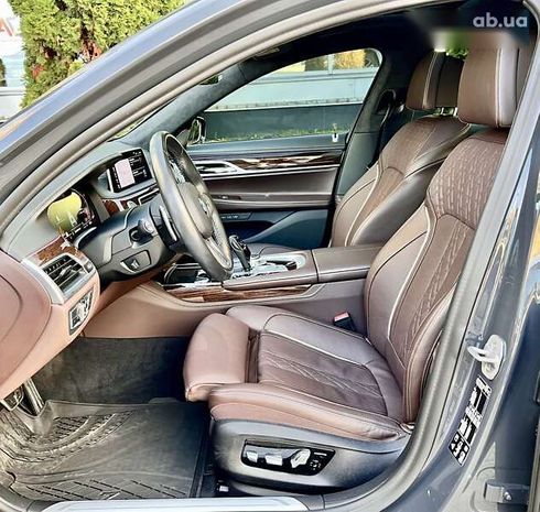 BMW 7 серия 2022 - фото 26
