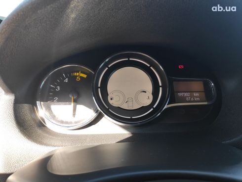 Renault Megane 2012 белый - фото 8