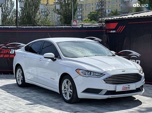 Ford Fusion 2018 - фото 16
