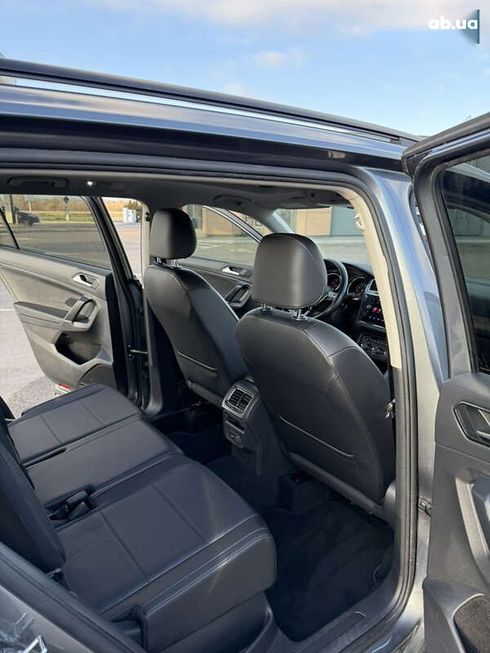 Volkswagen Tiguan 2017 - фото 24