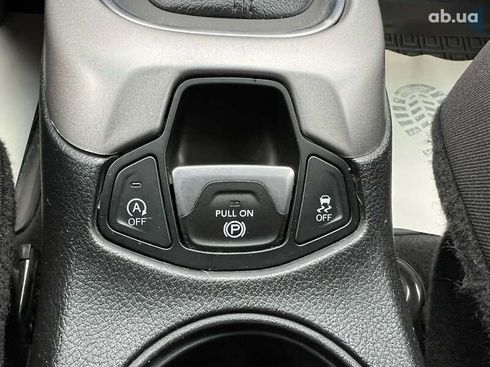 Jeep Compass 2018 - фото 15