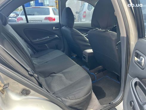 Nissan Almera 2005 серый - фото 13