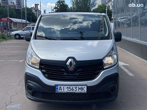 Renault Trafic 2015 - фото 7