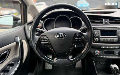 Kia Cee'd 2012 - фото 15