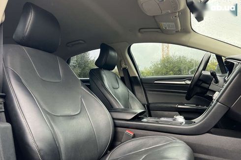 Ford Fusion 2016 - фото 18