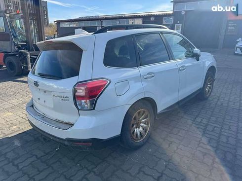 Subaru Forester 2016 - фото 5