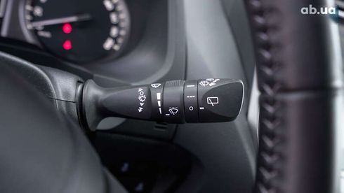 Toyota Land Cruiser Prado 2023 - фото 21
