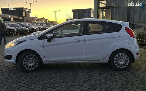 Ford Fiesta 2016 - фото 4