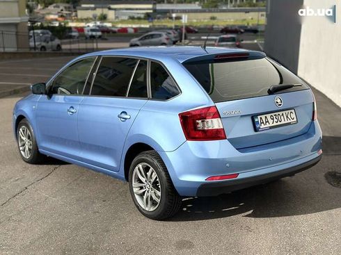 Skoda Spaceback 2015 - фото 21