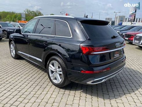 Audi Q7 2021 - фото 6