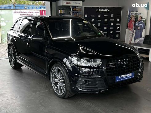 Audi Q7 2017 - фото 5
