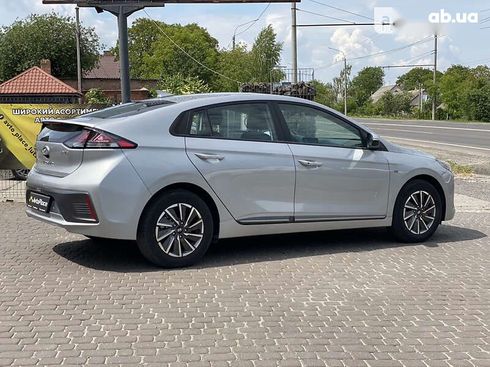 Hyundai Ioniq 2020 - фото 21