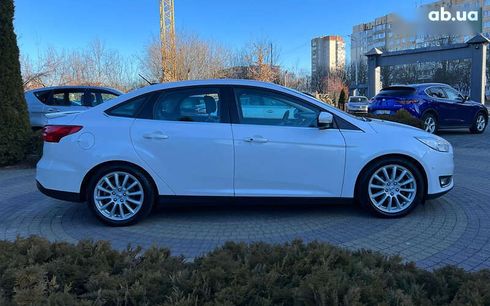 Ford Focus 2015 - фото 8