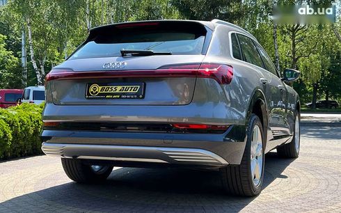 Audi E-Tron 2021 - фото 7