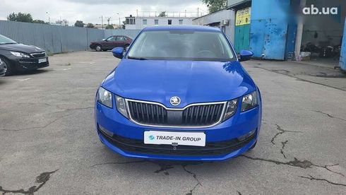 Skoda Octavia 2019 - фото 12