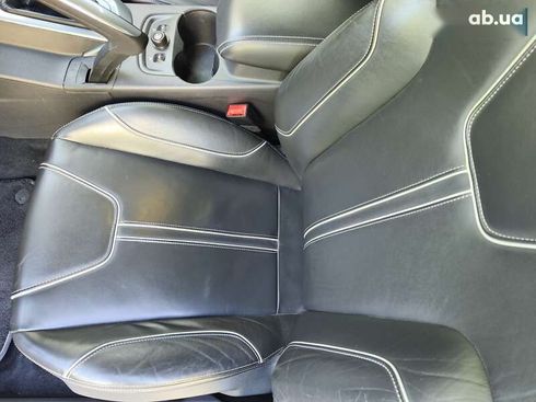 Ford Focus 2011 - фото 12
