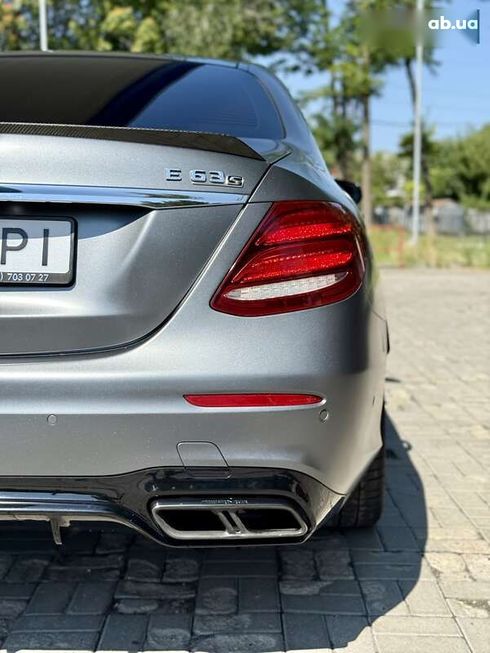 Mercedes-Benz E-Класс 2018 - фото 17