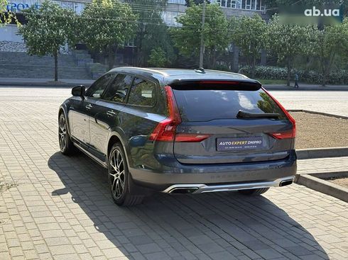 Volvo V90 Cross Country 2020 - фото 15