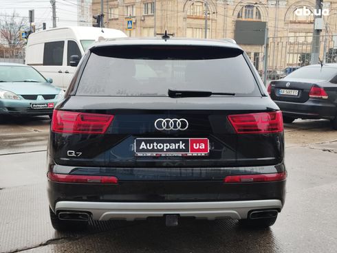 Audi Q7 2018 черный - фото 7