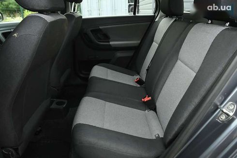 Skoda Fabia 2009 - фото 23