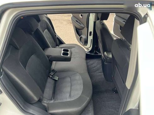 Nissan Qashqai 2010 - фото 25