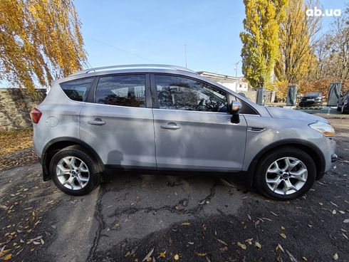 Ford Kuga 2011 серый - фото 4
