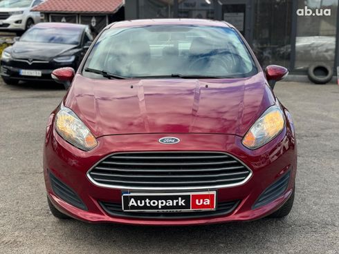 Ford Fiesta 2016 красный - фото 2