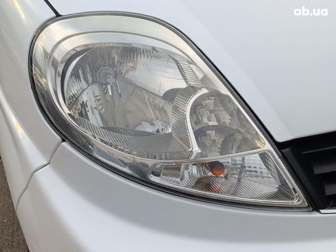 Renault Trafic 2014 белый - фото 5