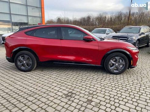 Ford Mustang Mach-E 2022 - фото 8