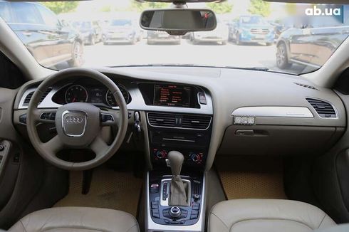 Audi A4 2011 - фото 13
