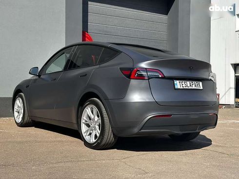 Tesla Model Y 2023 - фото 8