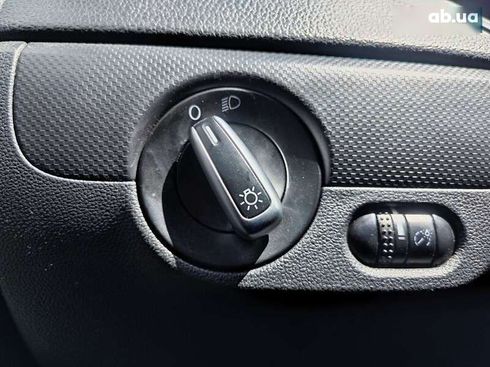 Volkswagen Jetta 2012 - фото 16