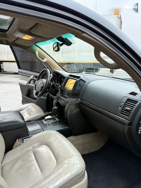 Toyota Land Cruiser 2008 - фото 17