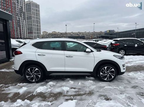 Hyundai Tucson 2019 - фото 9