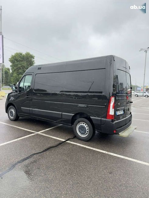 Renault Master 2021 - фото 15