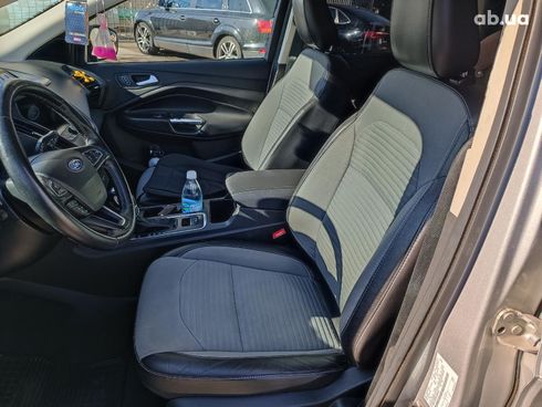 Ford Escape 2019 серый - фото 20