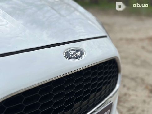 Ford Fiesta 2017 - фото 5