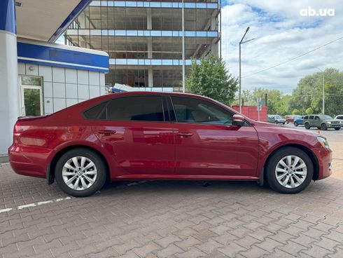 Volkswagen passat b7 2014 красный - фото 16