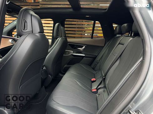 Mercedes-Benz EQE-Класс 2023 - фото 23