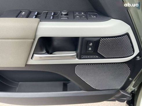 Land Rover Defender 2020 - фото 10