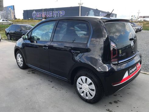 Volkswagen e-Up 2021 черный - фото 10